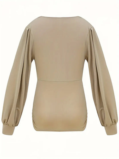 Stilvolle Bluse mit V-Ausschnitt